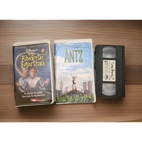 Lot of 3 VHS My Favorite Martian Antz The Little Rascals 90s Movies Bundle Tapes - Picture 1 of 14